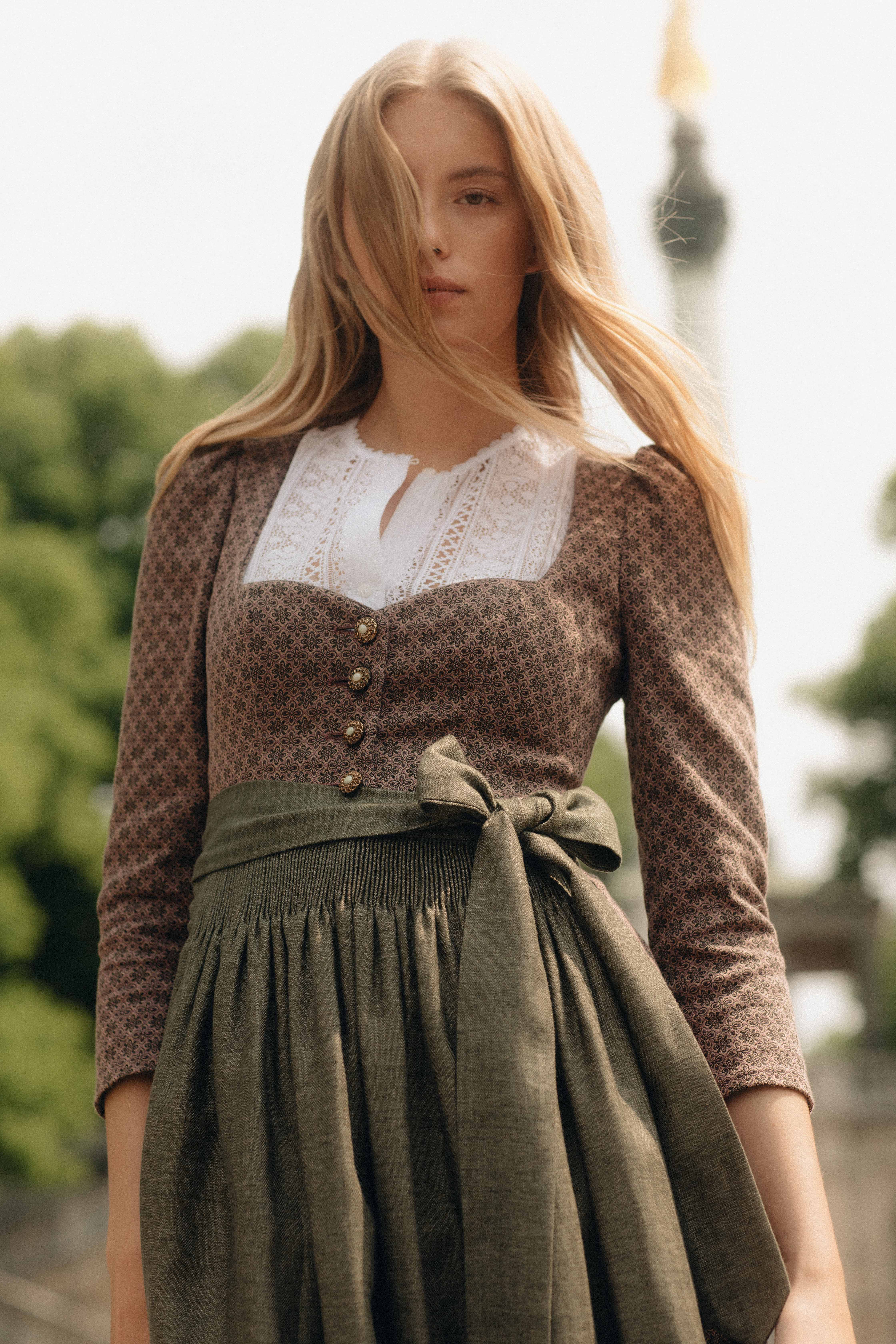 Dirndl Amrei - Gottseidank Dirndl Amrei - Gottseidank