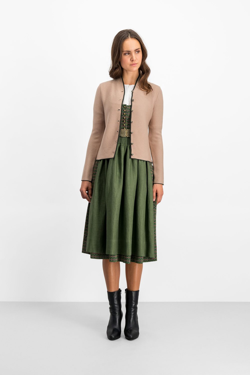 Damenstrickjacke Anna - Gottseidank Damenstrickjacke Anna - Gottseidank