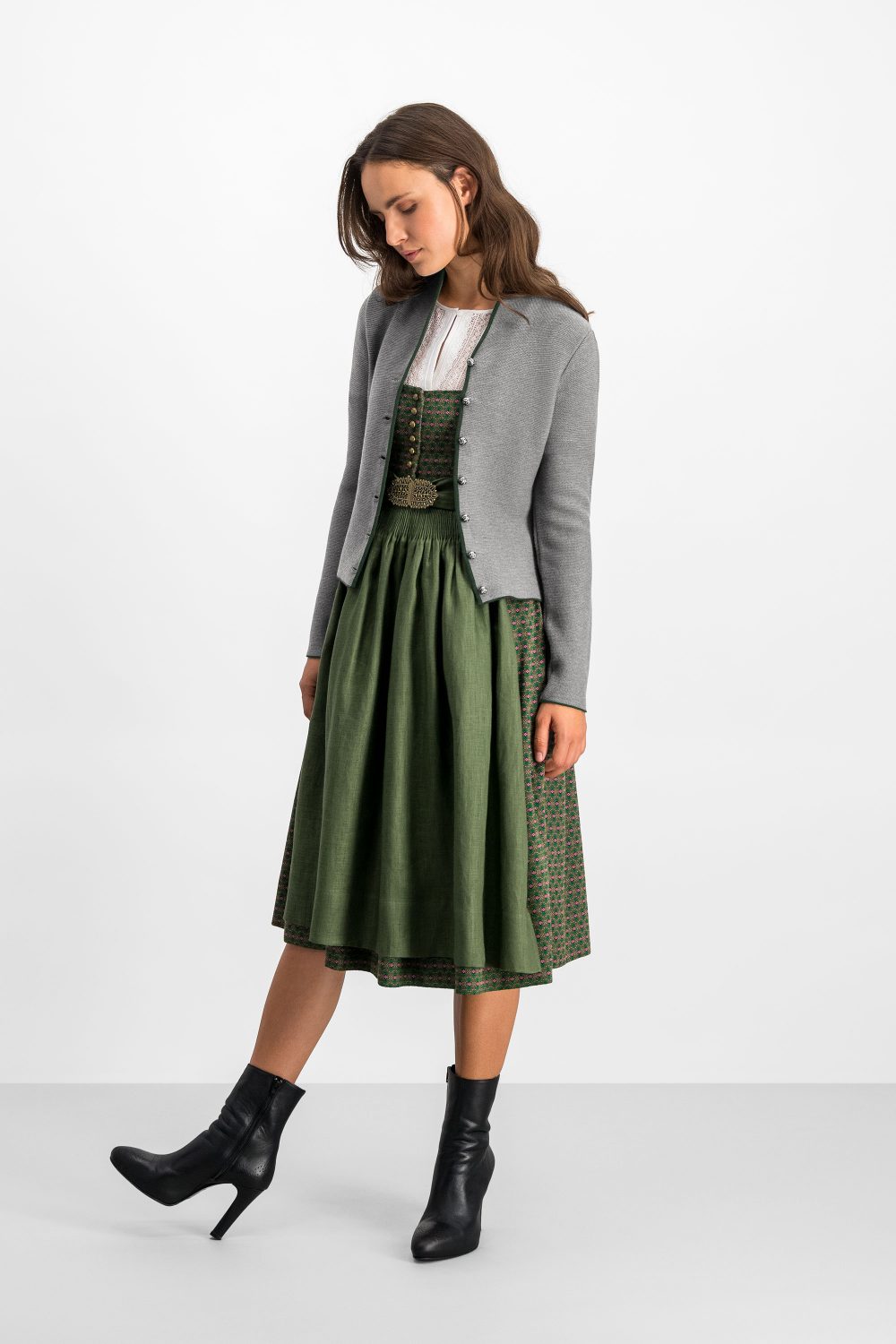 Damenstrickjacke Anna - Gottseidank Damenstrickjacke Anna - Gottseidank