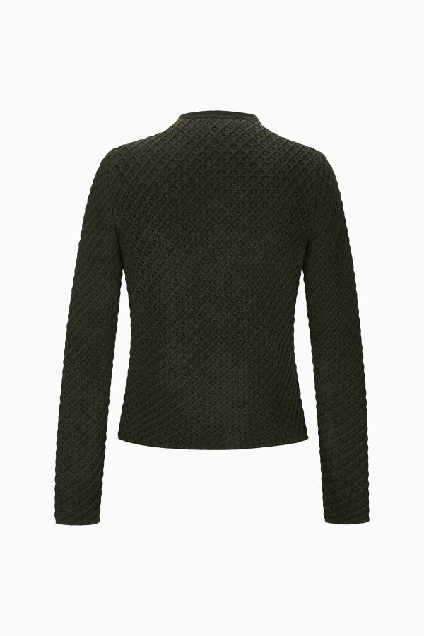 Leicht taillierte Damenstrickjacke aus Merinowolle mit Waffelmuster in der Farbe Rosmarin.