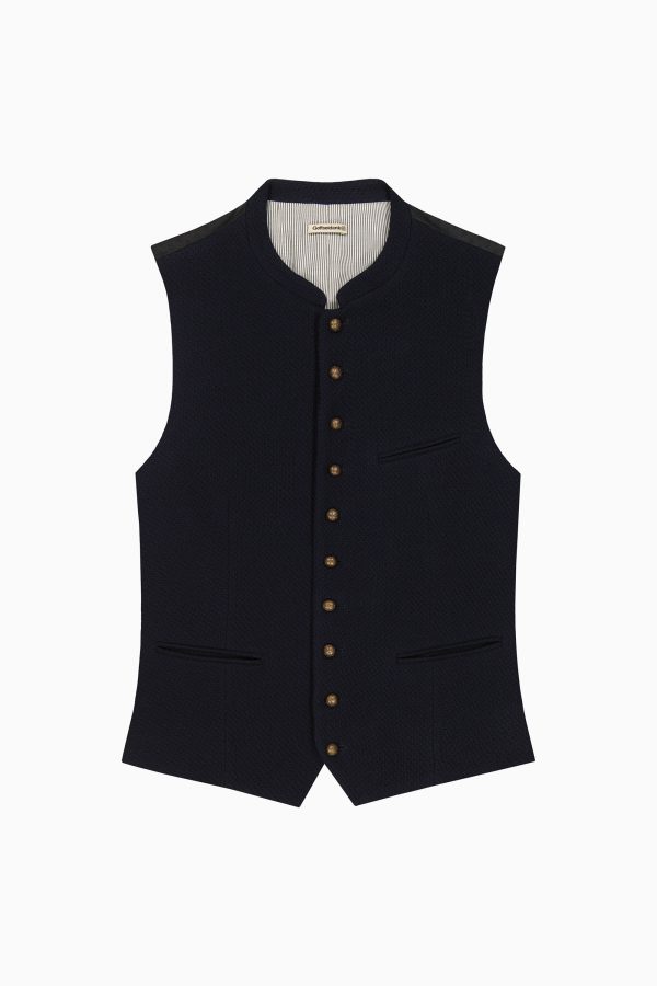 Dunkelblaue Herrenweste mit Paspeltaschen und goldfarbenen Knöpfen.
